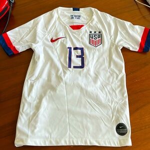 Nike USA Alex Morgan soccer jersey!